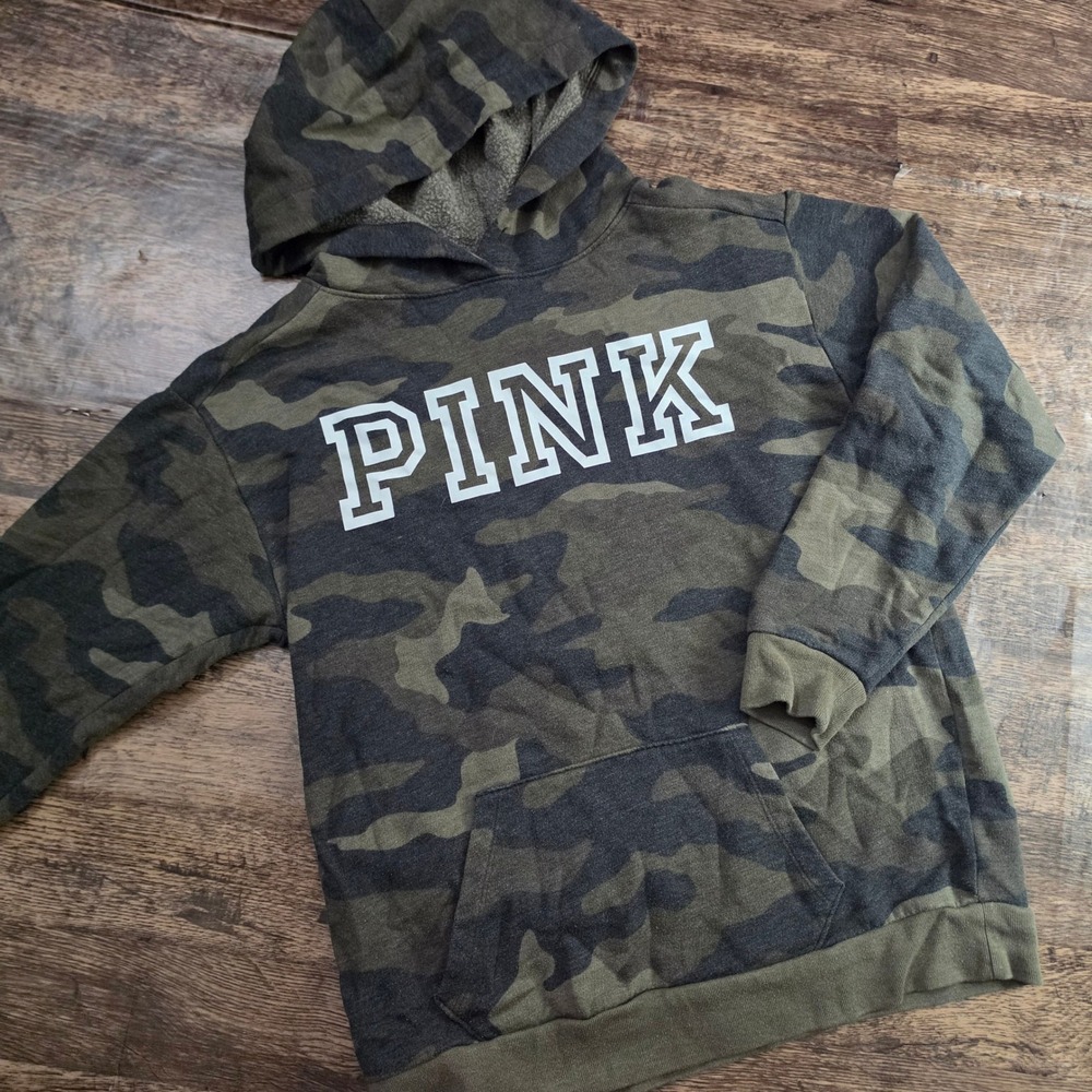 PINK Victoria's Secret Hoodie Women Small Green Camo Pullover Fleece Graphic